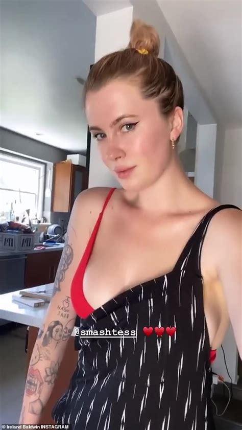 Ireland Baldwin Dusts Off Her Makeup For A New Instagram