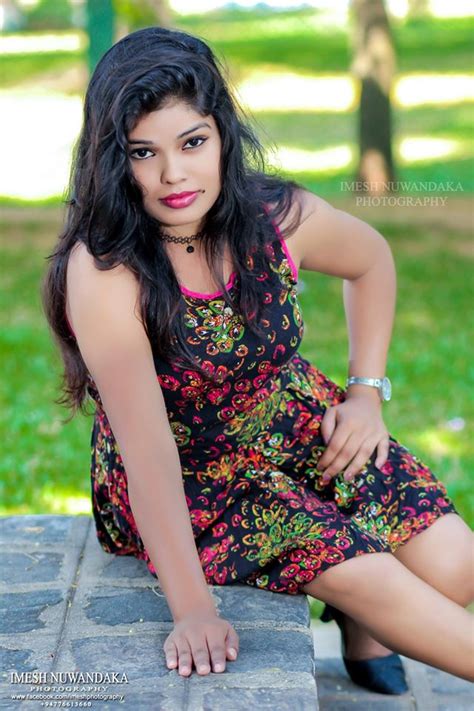 tharunaya model srilankan models sri lankan models online female models bank tharu ahasma model