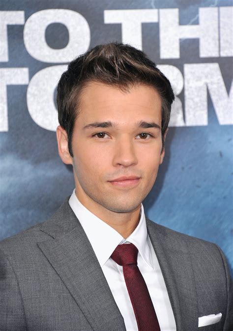 Who Is London Elise Moore Nathan Kress New Wife Sounds Pretty Badass