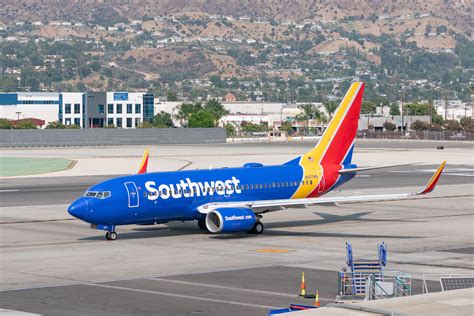 southwest airlines continues  grow   domestic routes iata news