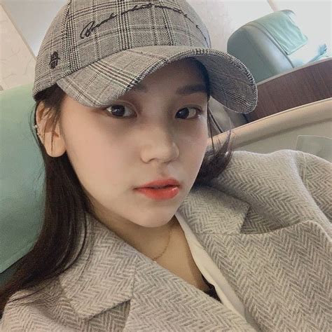 [190302] gfriend instagram update with umji instagram