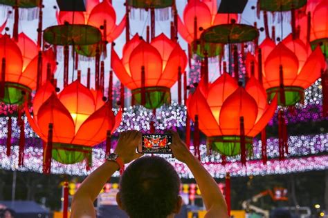 mid autumn festival   chinese legends lanterns