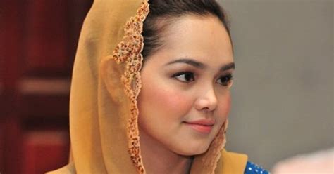 Diaries Bellezza Datuk Siti Nurhaliza Dan Keluarga Di