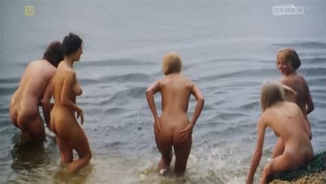 nude video celebs izabella bukowska nude historia kina w popielawach 1998