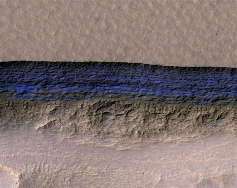 nasa shares incredible   mars showing eerie landscape  red planet mirror