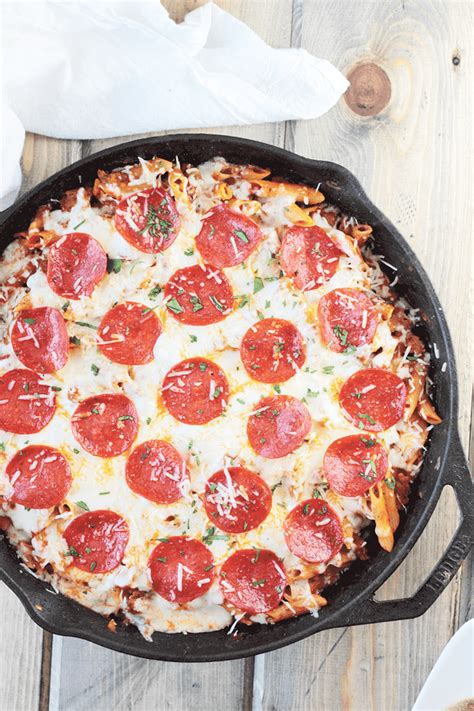 one pot pizza pasta countryside cravings