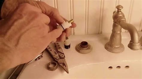 How To Fix A Leaky Delta Two Handle Faucet Youtube
