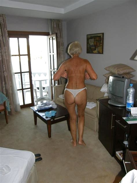 Only The Best Amateur Mature Ladies Wearing White Panties