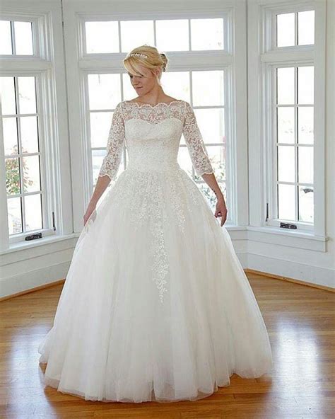 Belted Empire Waist Plus Size Wedding Dress W Soutage