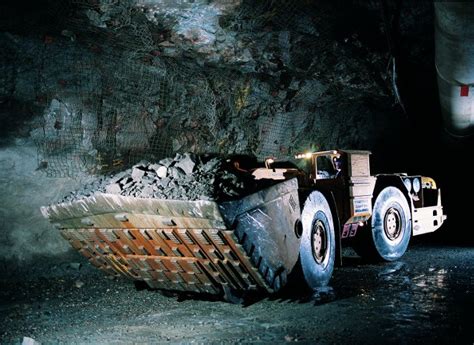 ontario drops in mining investment friendly ranking