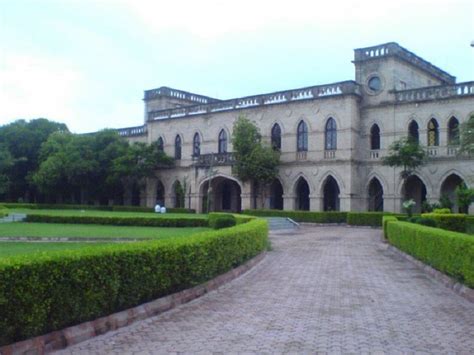 20 beautiful boarding school campuses in india
