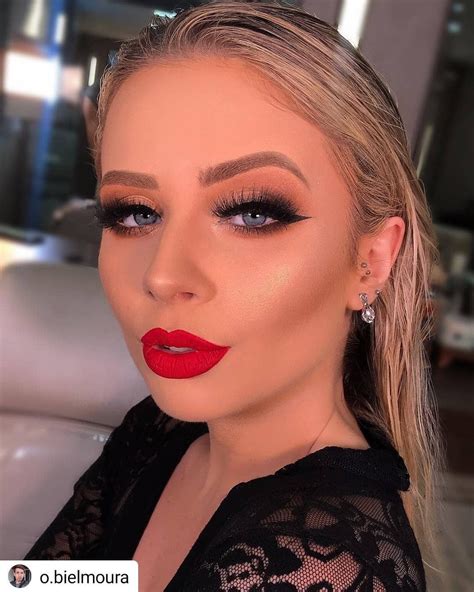 Red Lip Fantasy Red Lips Prom Makeup Lipstick