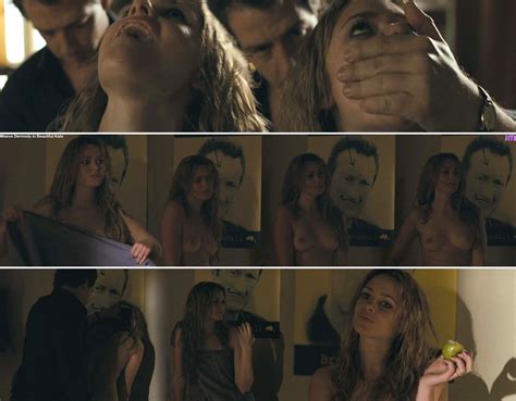 naked maeve dermody in beautiful kate