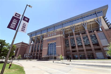 texas  plans phased approach  reopening campus  visitors texas  news myaggienationcom