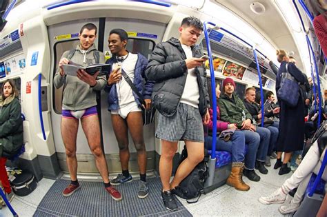 No Trousers On The Tube Day Mirror Online
