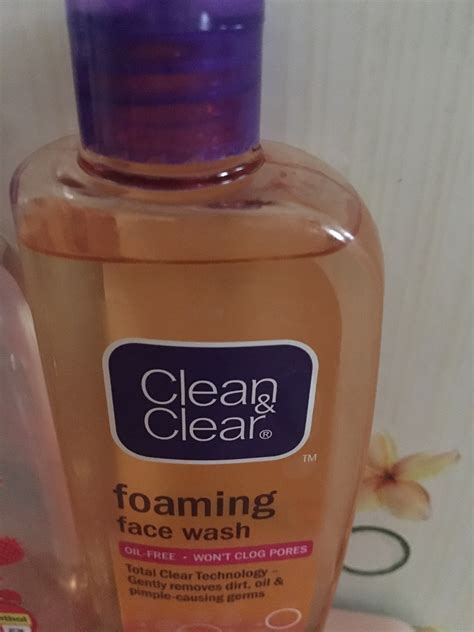 clean clear foaming face wash reviews price benefits