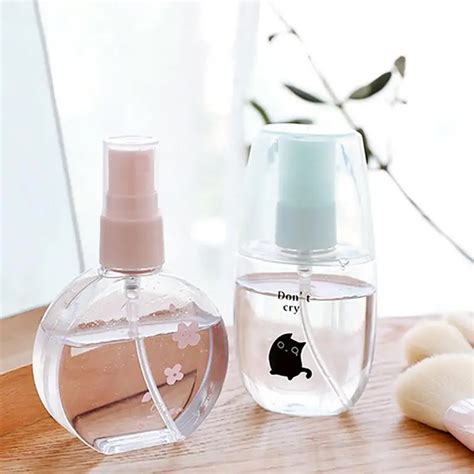 portable cosmetic spray bottle hydrating face fine mist spray empty