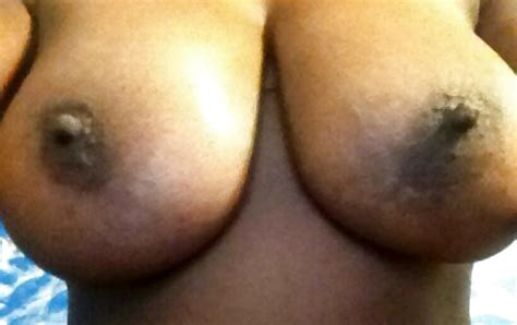 22 Year Old Black Girl Shows Her 38dd Tits Porn Pictures