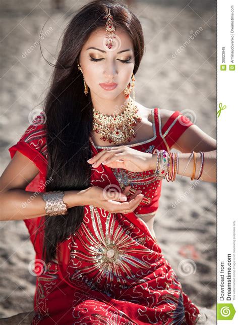 beautiful indian woman bellydancer arabian bride royalty