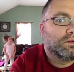 Dad Records Vines Of 4 Year Old Daughter S Morning Antics For 3 Months