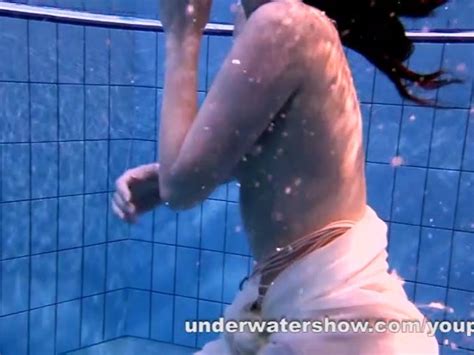 andrea shows nice body underwater free porn videos youporn