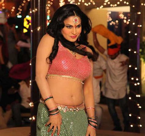 Veena Malik Hot Navel In Punjab Movie Item Song Tamil