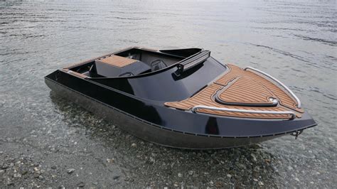 photo mini boats boats cyprus effect   jooinn