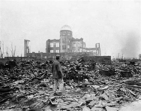 hiroshima marks  anniversary  worlds st atomic bombing daily sabah