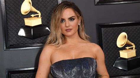 jojo intentionally refrained from sex for a year