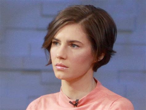 amanda knox allowed to launch legal action against italy over trial