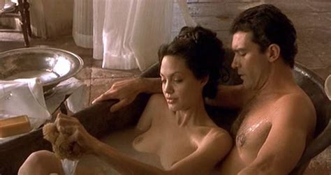 Angelina Jolie Nude Sex Scene In Original Sin Movie Free