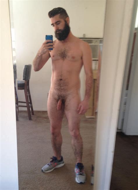 bearded dude — naked guys selfies