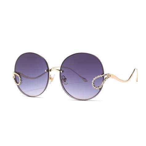 2020 Luxury Ladies Rhinestone Sunglasses Women Italy Brand Designer