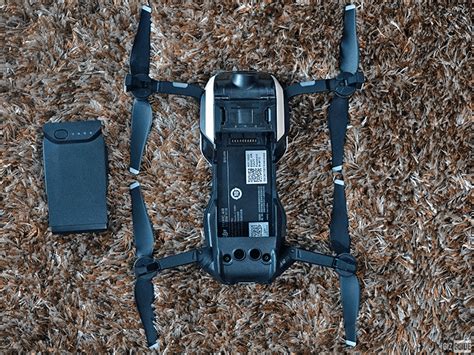 dji mavic air review   compact camera drone   masses