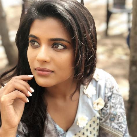 pin by parthu on aishwarya rajesh most beautiful bollywood actress