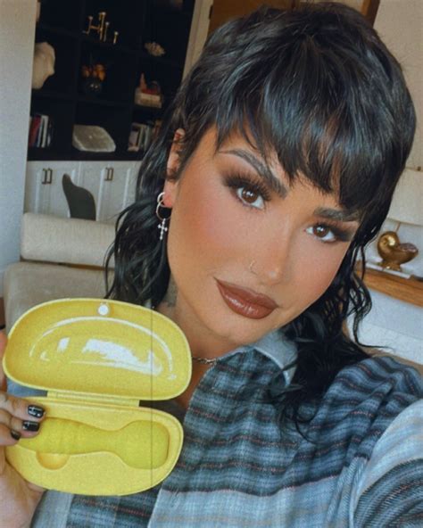 Demi Lovato Designed An Inclusive Sex Toy With Bellesa