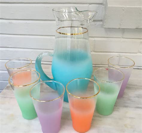vintage blendo pitcher   glasses west virginia glass drink set
