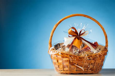 origin gift basket ideas  older women