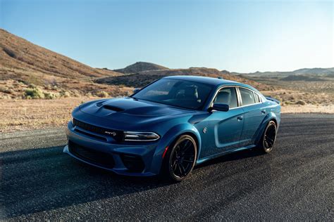 dodge unveils  charger widebody     engined flavors autoevolution