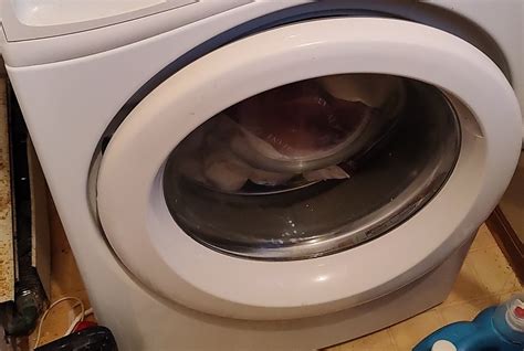 heavy duty whirlpool front loading washer  stuck      dont
