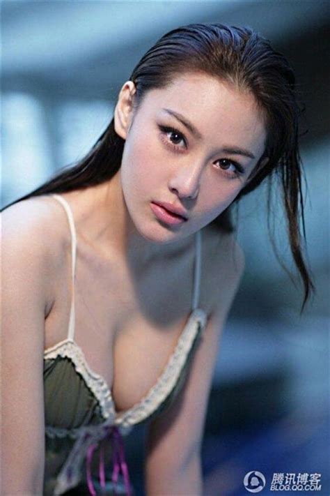 49 hot pictures of zhang xinyu which are stunningly ravishing
