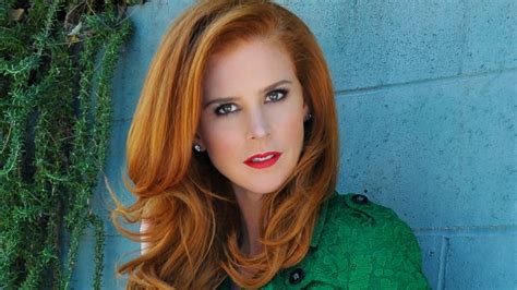 6 Lessons In Confidence With Suits Star Sarah Rafferty Cbc Life