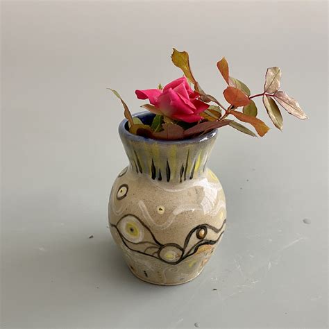 ceramic handmade flower vase pottery vase hand decorated etsy uk