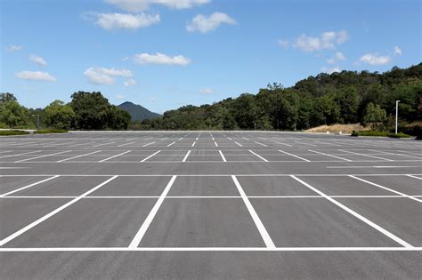 reasons  repave  hampton va commercial parking lot paving