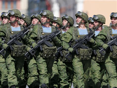 hazalo tengeralattjaro igy russian paratrooper uniform nemzeti himnusz