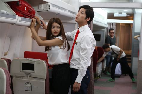 a delicious flight korean movie 2015 맛있는 비행 hancinema the korean