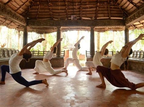 8 Days Yoga And Ayurveda Retreat In Kerala India