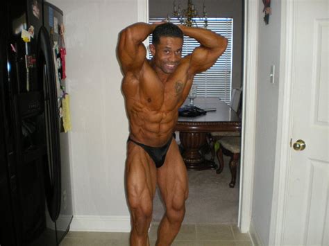 military amateur bodybuilder of the month shawn wolfe