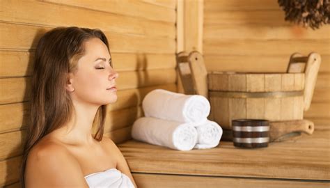 Saunas Hot Tubs And Hot Baths During Pregnancy