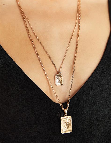 bershka necklace  pendants   love  brands